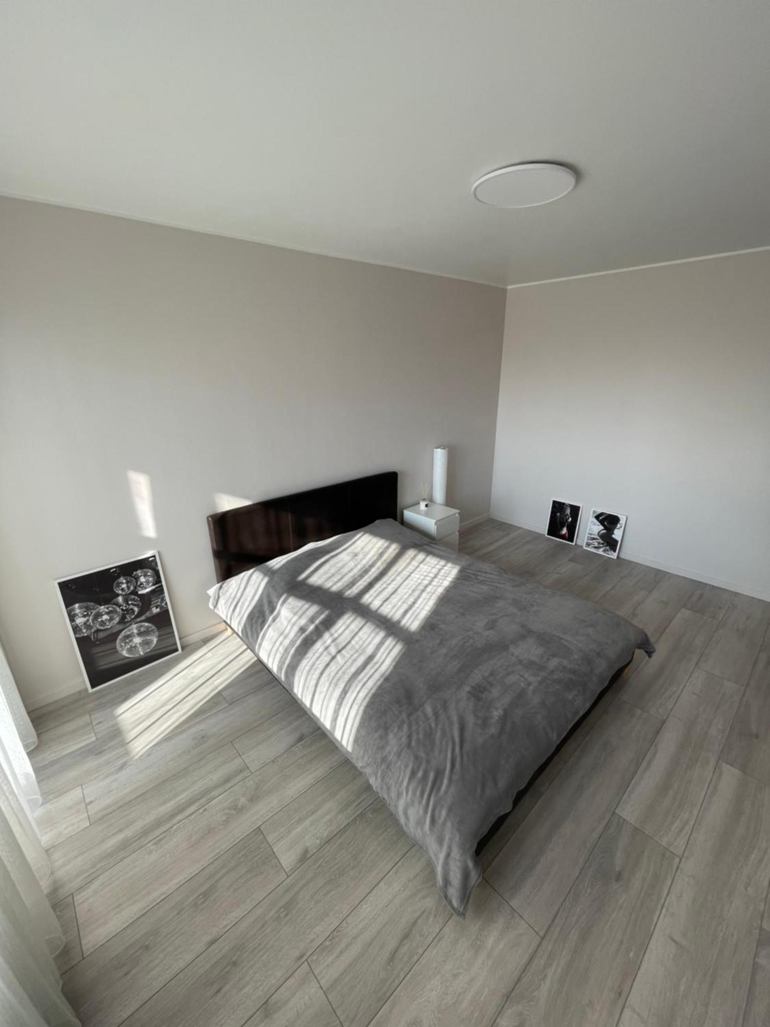 Leilighet Karoliniskiu Apartamentai *